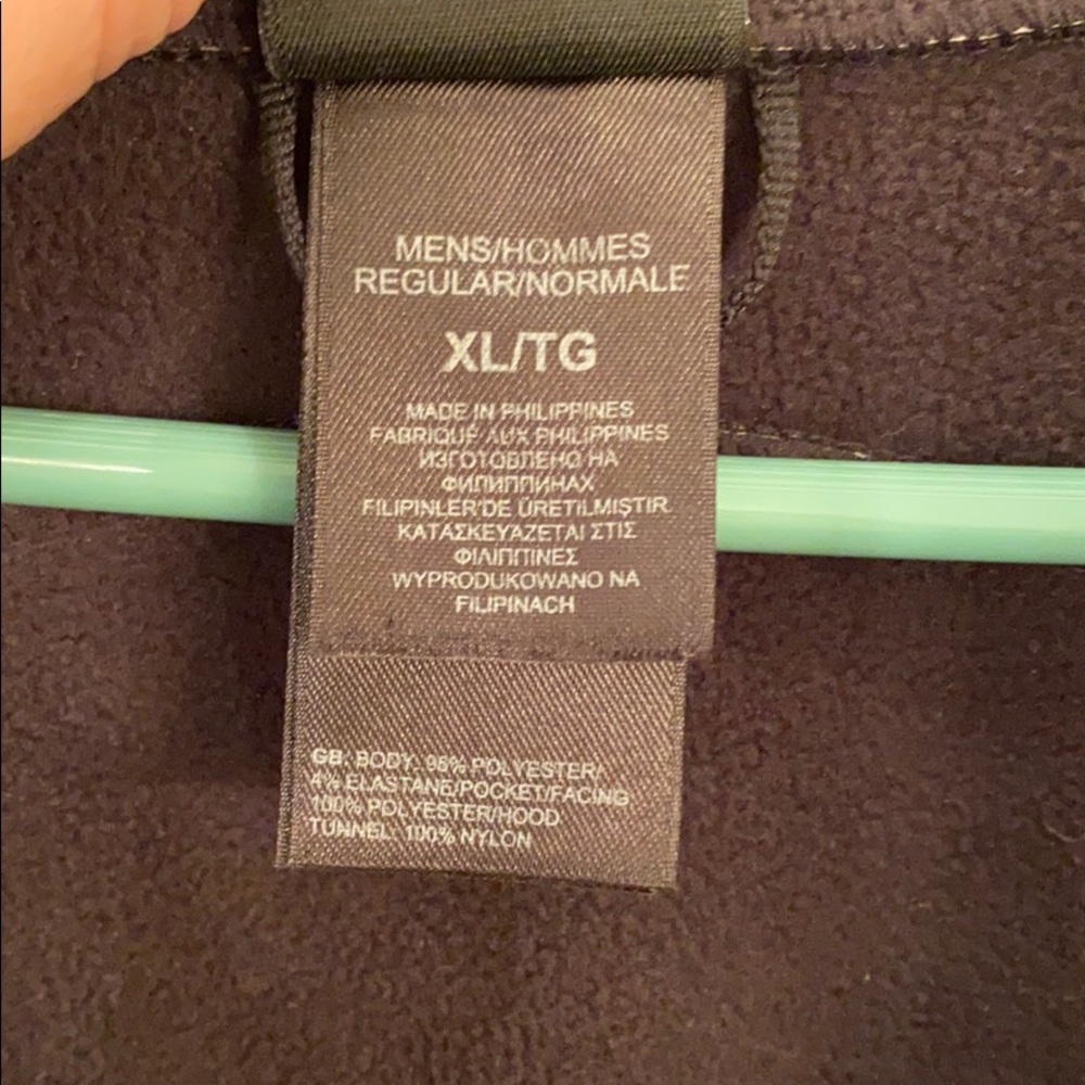 Men’s North Face Jacket - Picture 4 of 5